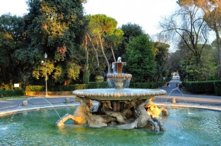 Le fontane di Villa Borghese sulle note di Ottorino Respighi: visita guidata in bicicletta a Roma