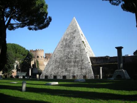 Visita Guidata - LA PIRAMIDE CESTIA