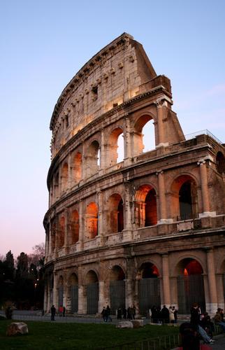 A spasso per Roma con i vostri Bambini LA VALLE DEL COLOSSEO - visita guidata x bambini